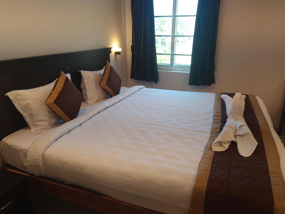 Hotel Rani And Rani Residency Pondicherry Exterior photo