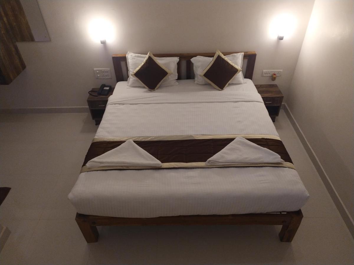 Hotel Rani And Rani Residency Pondicherry Exterior photo