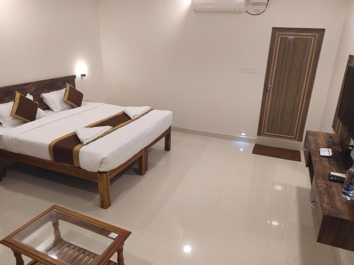 Hotel Rani And Rani Residency Pondicherry Exterior photo