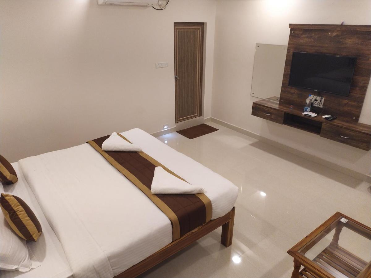 Hotel Rani And Rani Residency Pondicherry Exterior photo